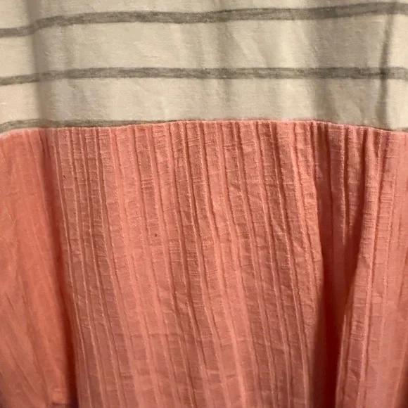 🐆 **Haptics by Holly Harper Colorblock Leopard & Stripe Top – Size S** 🐆 - Picture 4 of 6